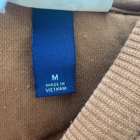 Universal Thread Rust Crewneck Top - Picture 6 of 6